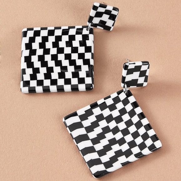 Checkered Drop Earrings - Picture 4 of 6